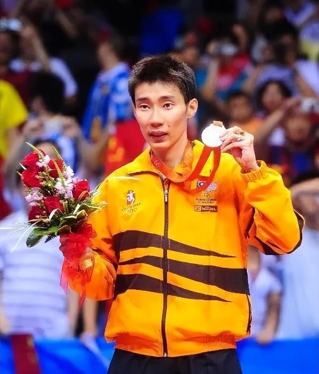 包含韩国羽毛球队力克英格兰羽毛球队，李宗伟完成帽子戏法的词条