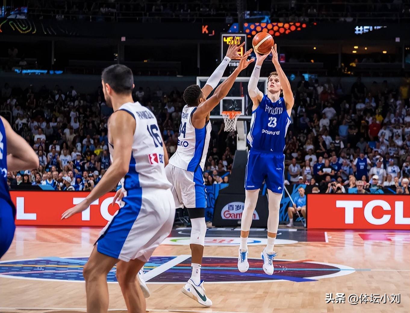 包含勇士逆转快船，字母哥三分雨点燃全场的词条