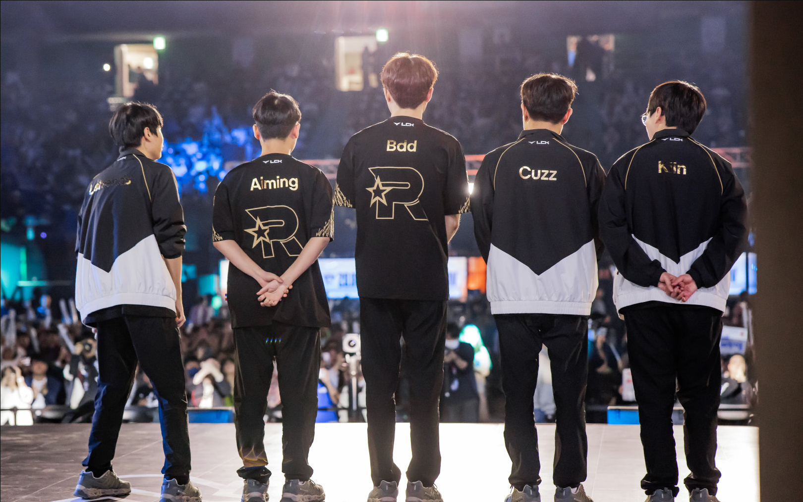 LOL英雄联盟投注-JDG绝杀FLY，BDD惊艳世界的简单介绍