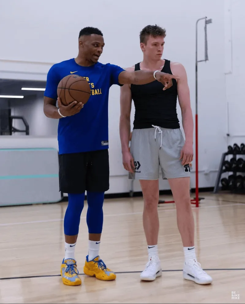 lpl竞猜-湖人B队轻取德国男篮，威斯布鲁克一己之力扛起全队的简单介绍