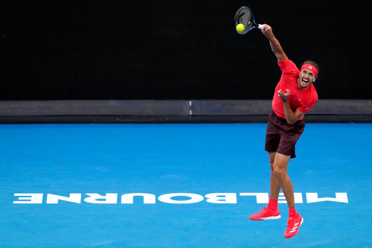 澳大利亚网球队绝地反击美国网球队，兹维列夫绝境逆转的简单介绍