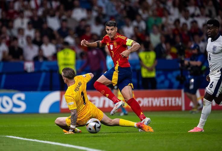 lol竞猜-西班牙队在友谊赛中打出精彩进攻的简单介绍