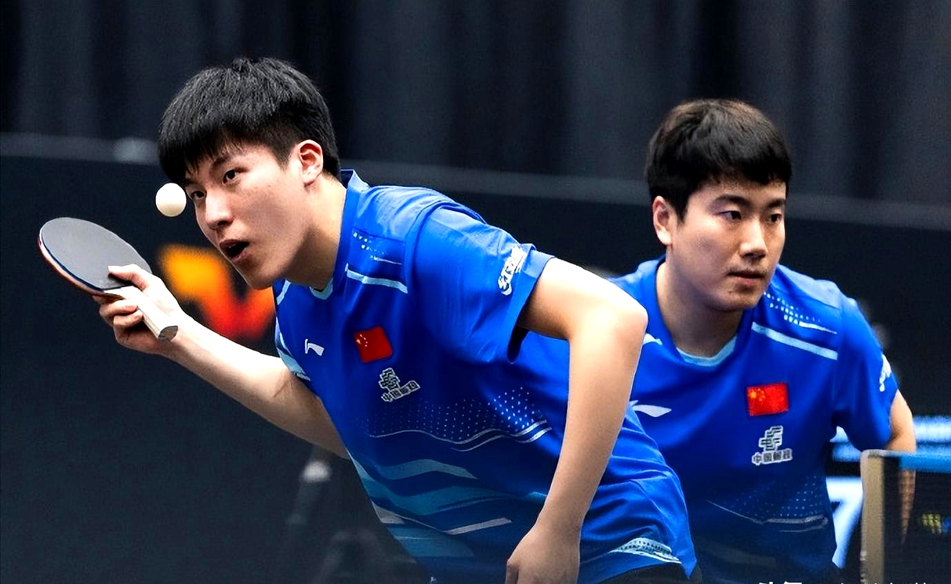 乒乓球比赛现场欣喜若狂，瑞典选手问鼎