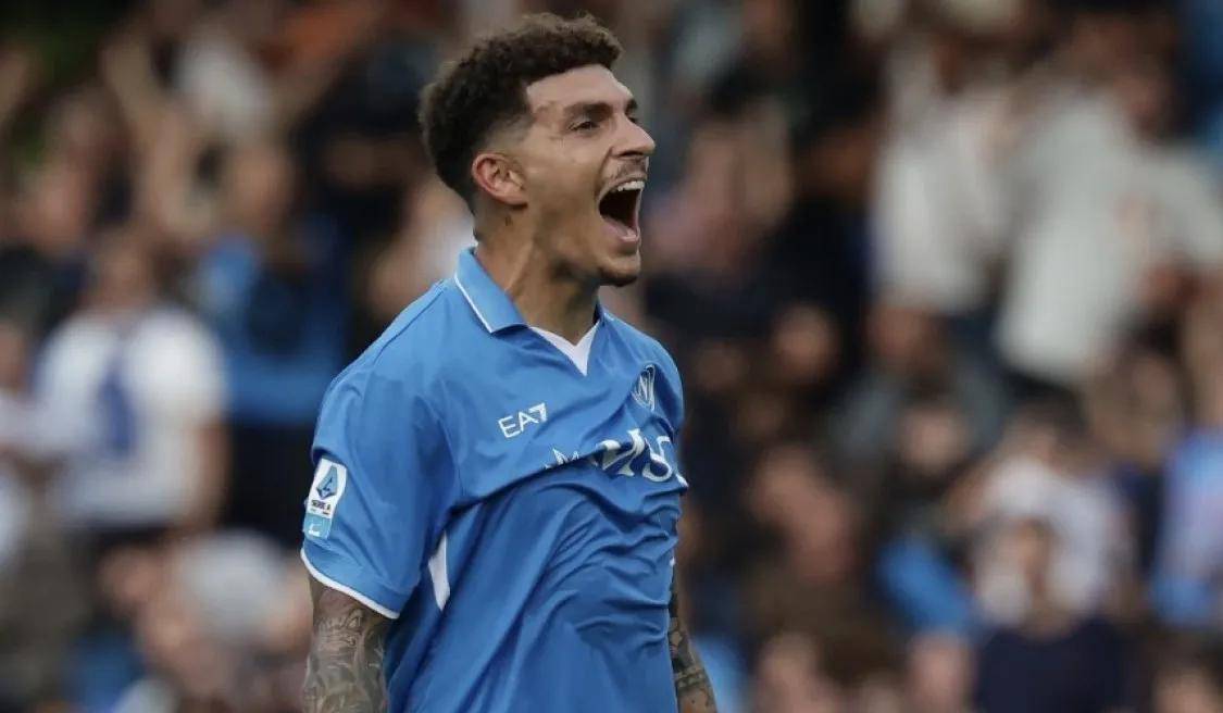 包含那不勒斯客场2比0轻取对手，表现出色的词条